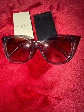 Coach HC8267